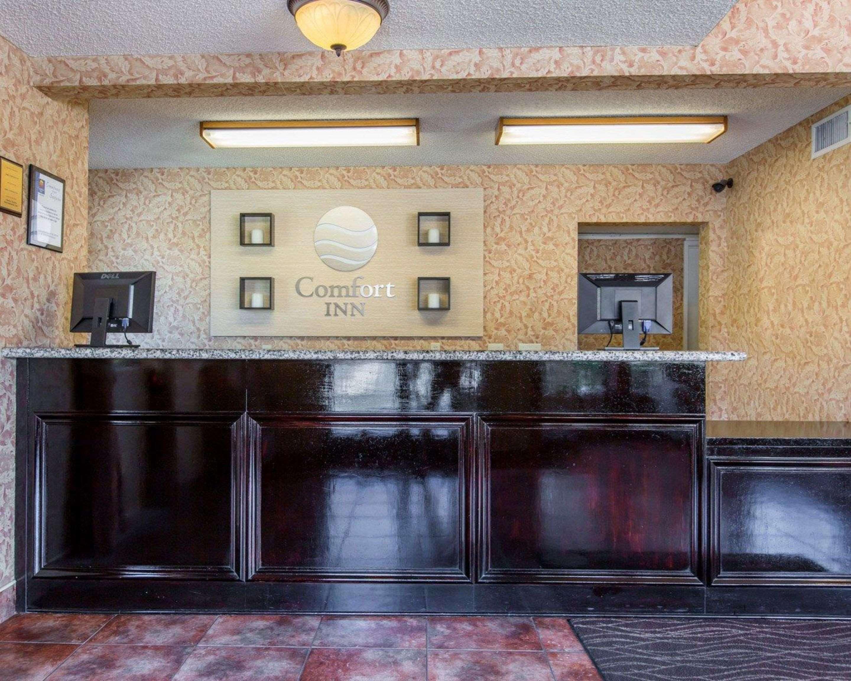Comfort Inn & Suites Moreno Valley Near March Air Reserve Base מראה חיצוני תמונה