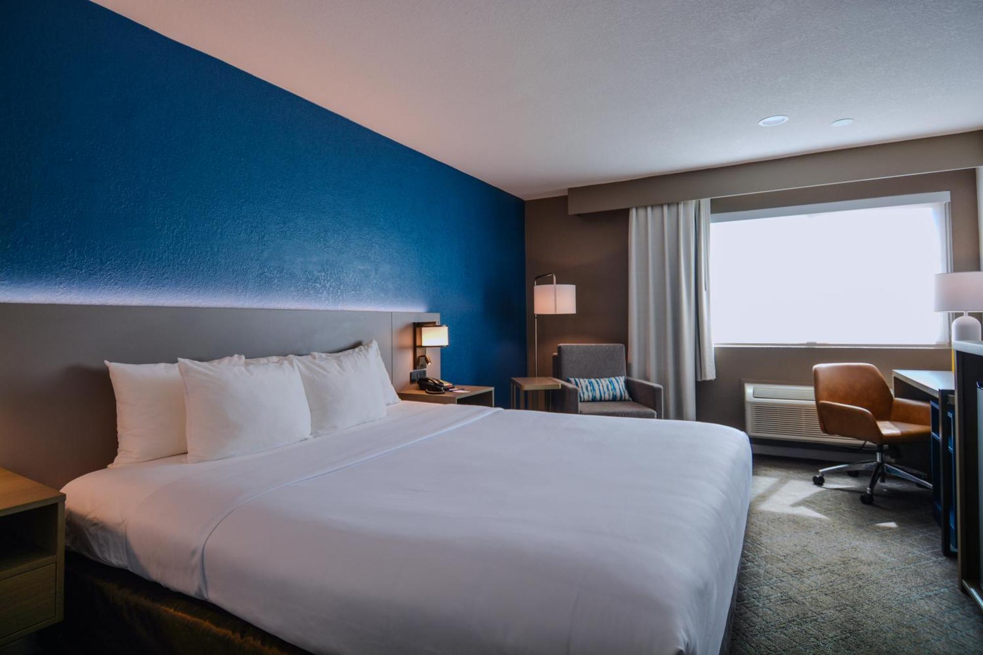 Comfort Inn & Suites Moreno Valley Near March Air Reserve Base מראה חיצוני תמונה